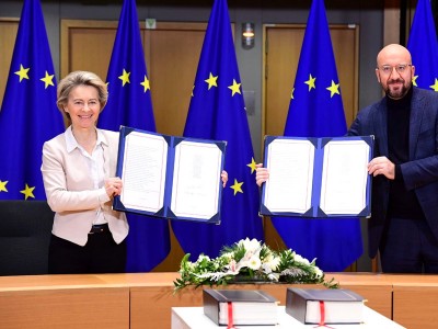 Ряд соглашений по Brexit подписали лидеры ЕС